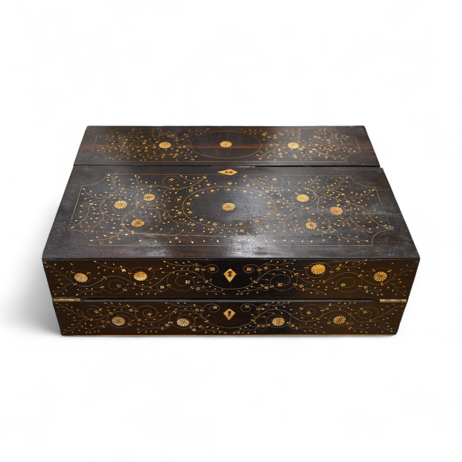 A Colonial box with floral bone inlay, 39cm wide